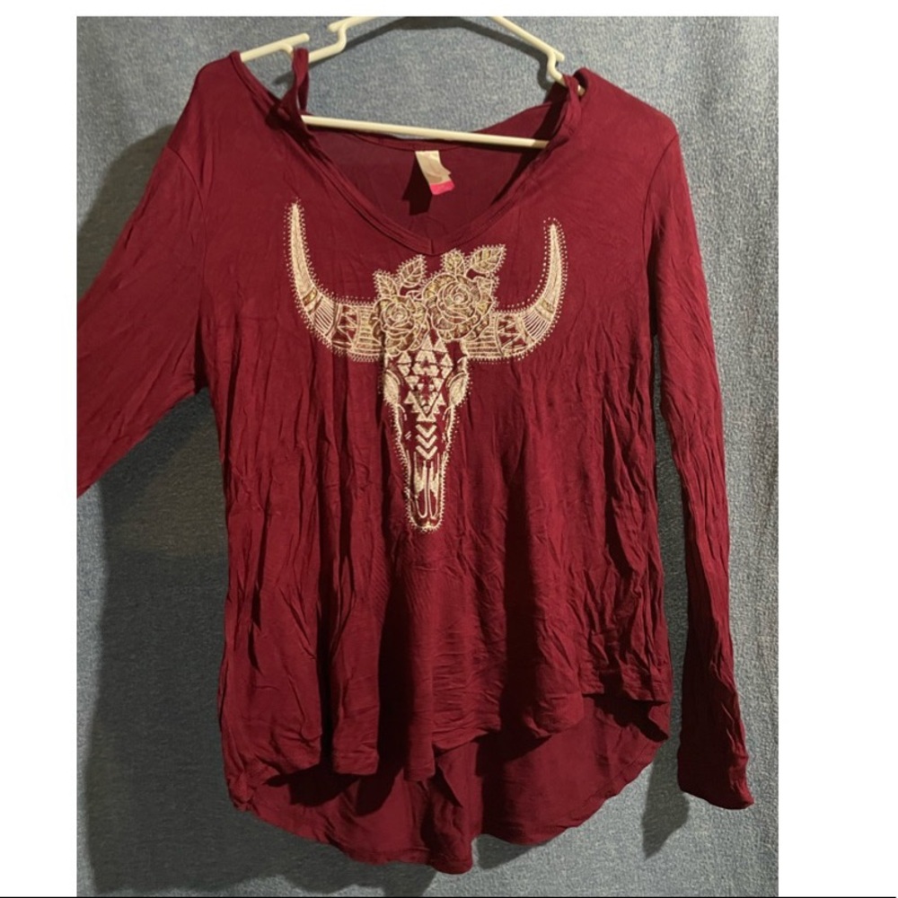 No boundaries long tee/off shoulder, size 11-13